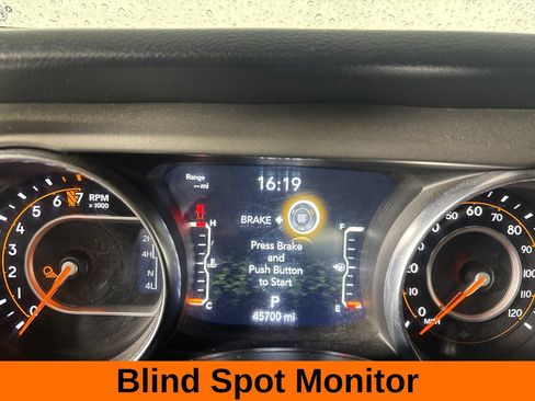 Used 2021 Jeep Gladiator Sport AWD/4WD image 15