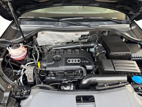 Used 2018 Audi Q3 2.0T Premium Plus image 11