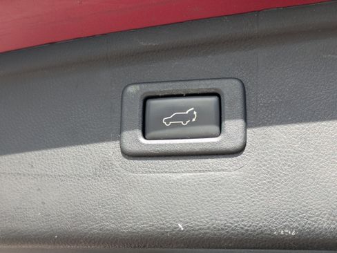 Used 2019 Subaru Outback 2.5i Premium image 14