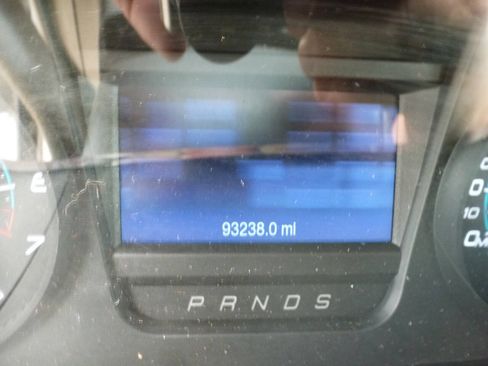 Used 2014 Ford Taurus SE FWD image 14