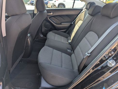 Used 2018 Kia Forte LX image 18
