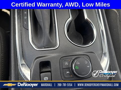 Used 2023 Chevrolet Traverse LT w/ Midnight/Sport Edition AWD/4WD image 23