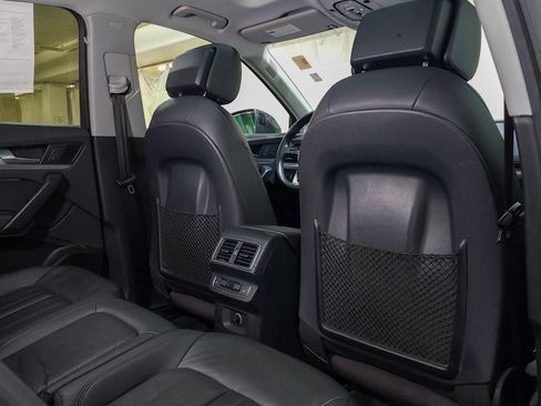 Used 2018 Audi Q5 2.0T Premium Plus w/ Premium Plus Package image 49