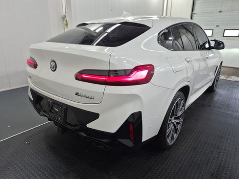 Used 2023 BMW X4 M40i AWD/4WD image 3