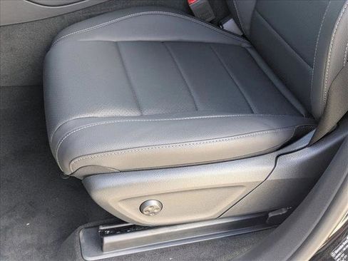 New 2026 Mercedes-Benz GLE 450 4MATIC image 4