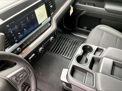 New 2026 Chevrolet Silverado 2500 LT w/ All Star Edition AWD/4WD image 14