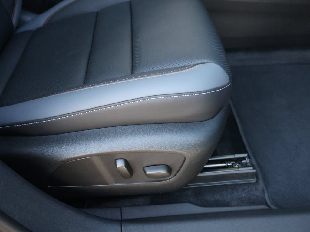 Used 2025 Honda Prologue Elite image 9