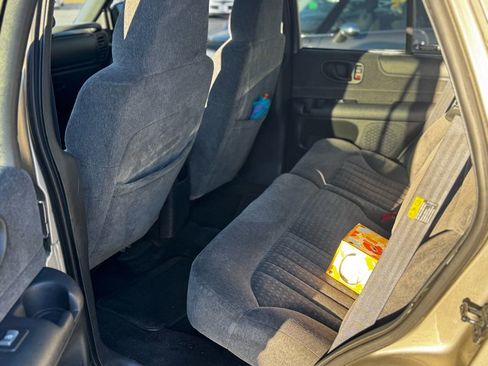 Used 2002 Chevrolet Blazer LS w/ Preferred Equipment Group image 25