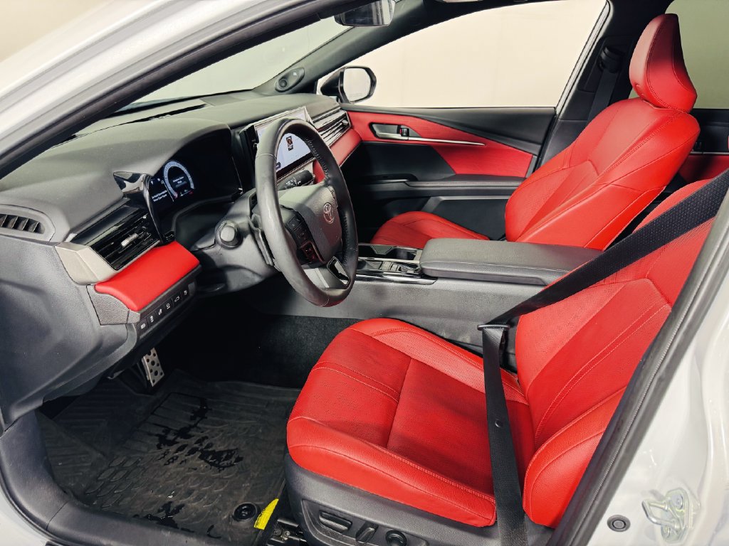 Used 2026 Toyota Camry XSE w/ Premium Plus Package FWD image 6