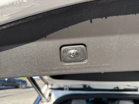 Used 2013 Ford Explorer Sport image 8