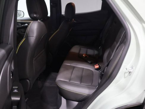 Used 2025 Chevrolet TrailBlazer ACTIV w/ Convenience Package image 17