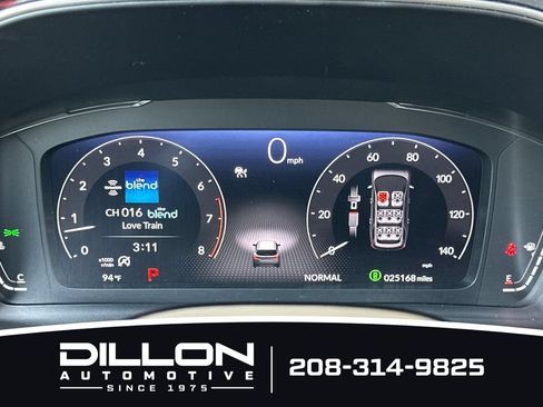 Used 2025 Honda Pilot Black Edition image 28