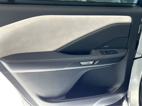 New 2026 Lexus TX 350 AWD image 18