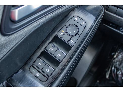 Used 2023 Nissan Rogue SV AWD/4WD image 34