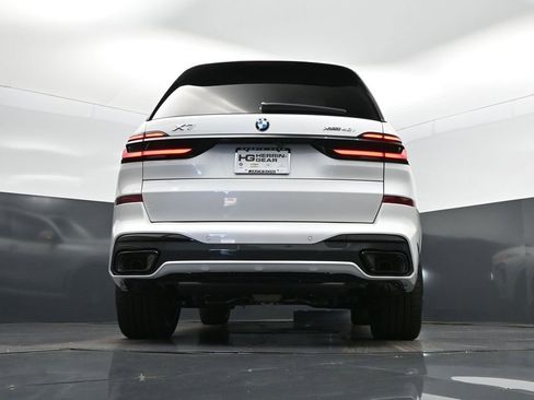 New 2026 BMW X7 xDrive40i image 42
