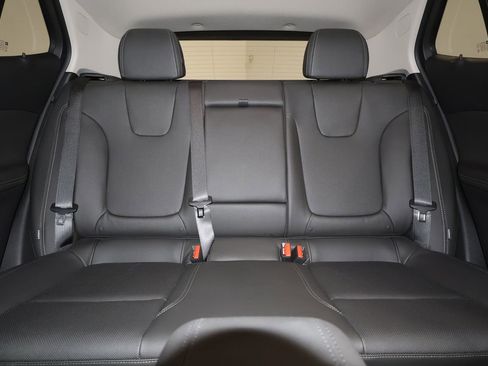 Certified 2024 Buick Encore GX Sport Touring w/ Comfort Package AWD/4WD image 29
