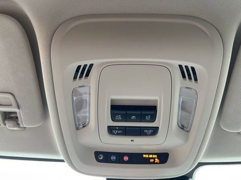 Used 2023 Buick Envision Essence w/ Sport Touring Package image 35