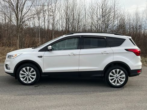 Used 2019 Ford Escape SEL image 29