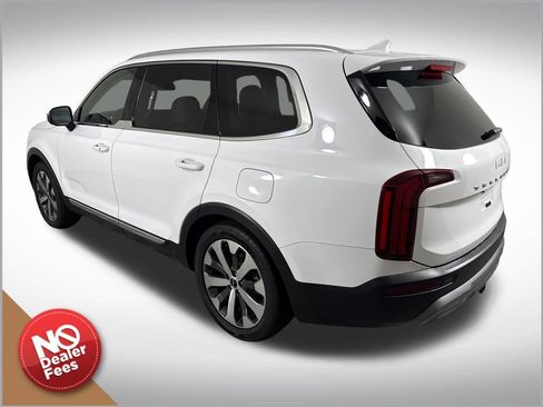 Used 2022 Kia Telluride EX w/ EX Premium Package FWD image 6