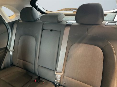 Used 2022 Hyundai Kona SEL image 13