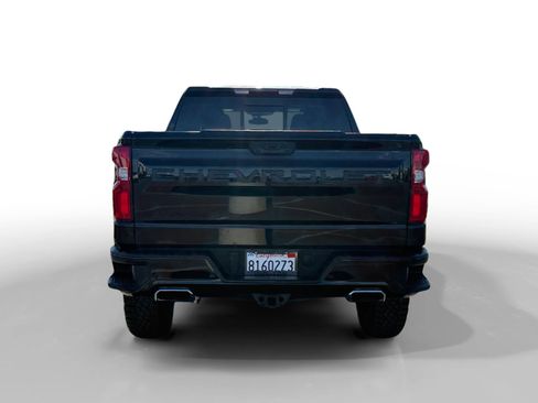 Used 2024 Chevrolet Silverado 1500 LT Trail Boss w/ LT Trail Boss Premium Package AWD/4WD image 4