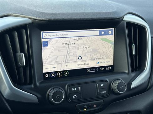 Used 2022 GMC Terrain SLE w/ Driver Convenience Package image 29