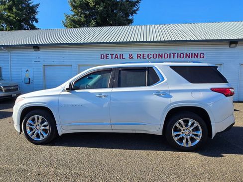 Used 2021 Chevrolet Traverse High Country w/ LPO, Cargo Package image 6