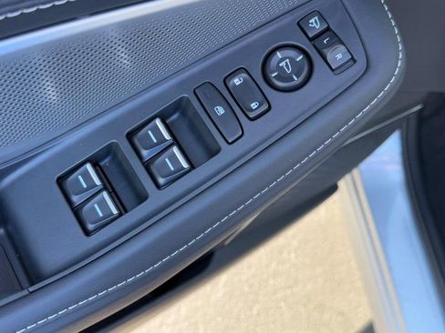 Used 2026 Acura MDX w/ Advance Package image 10