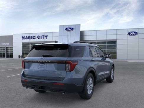 New 2026 Ford Explorer Active AWD/4WD image 8