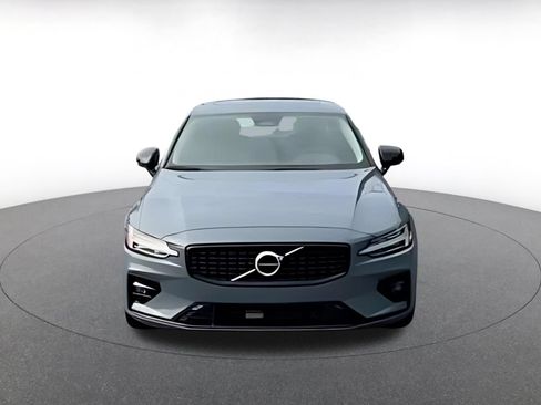 Used 2024 Volvo S60 B5 Core FWD image 13