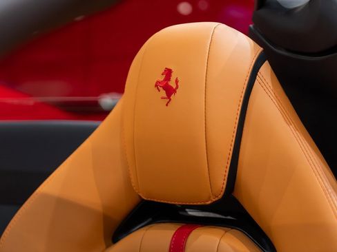 Certified 2021 Ferrari 812 GTS image 6