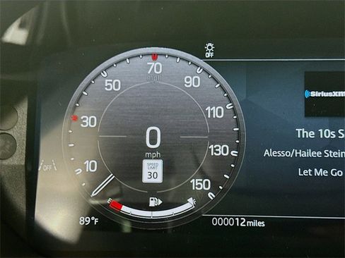 Used 2025 Land Rover Defender 110 V8 image 13