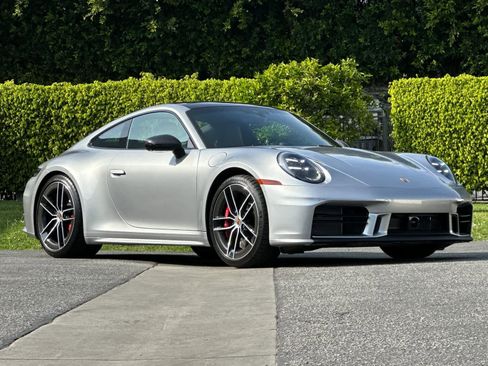 Certified 2025 Porsche 911 Carrera S RWD image 9