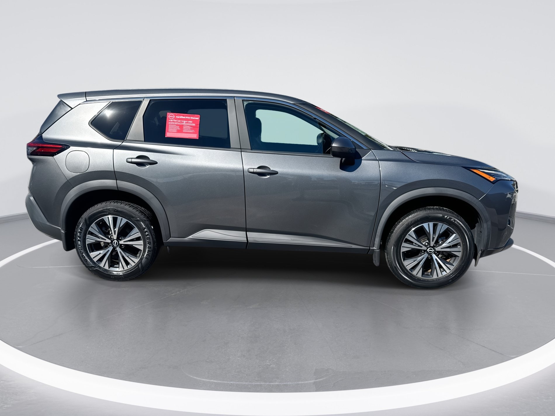 Certified 2023 Nissan Rogue SV FWD image 3