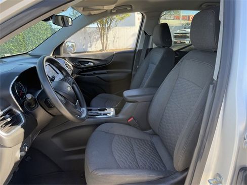 Used 2020 Chevrolet Equinox LT image 26