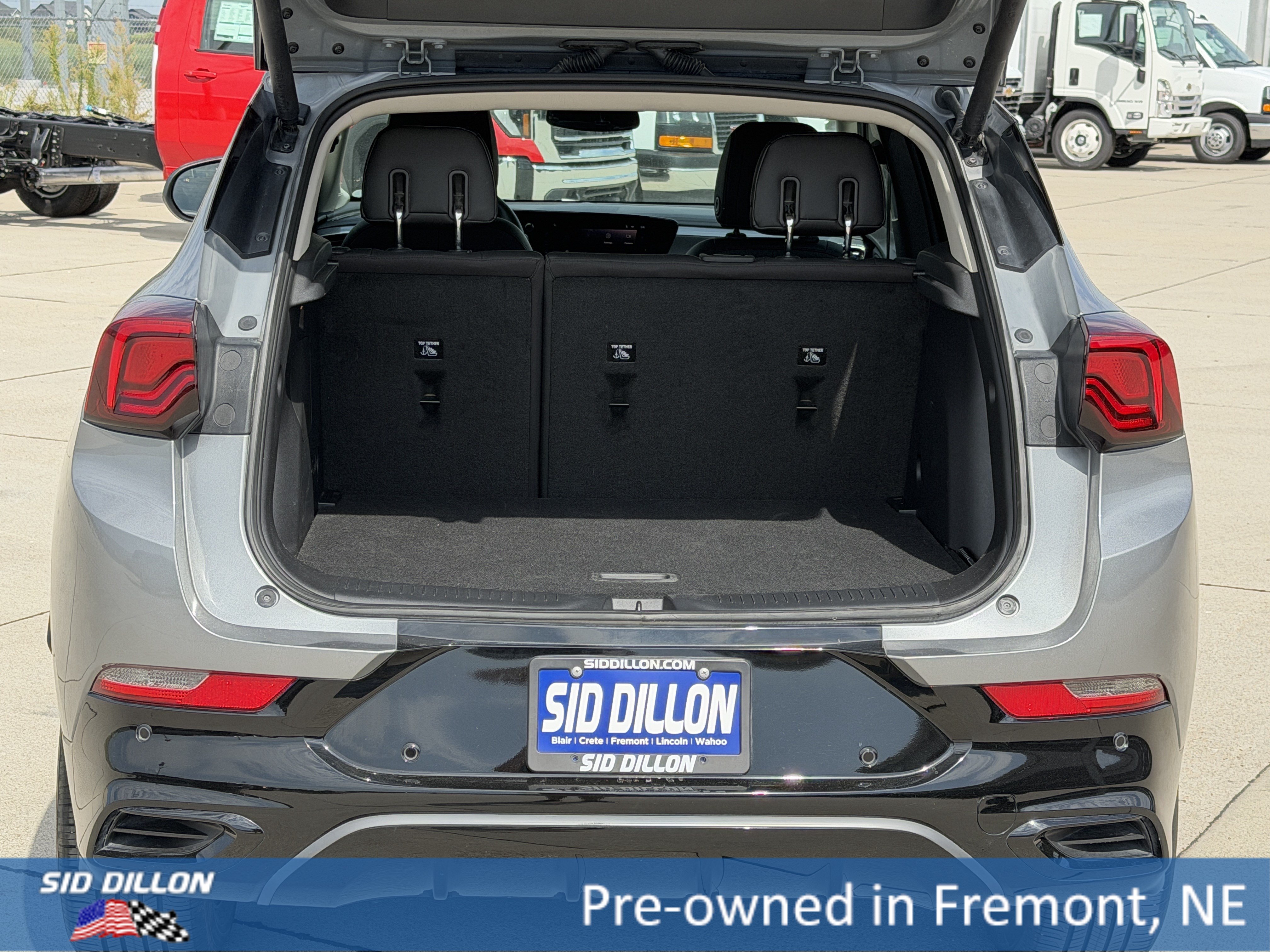 Certified 2025 Buick Encore GX Sport Touring w/ Advanced Technology Package AWD/4WD image 5