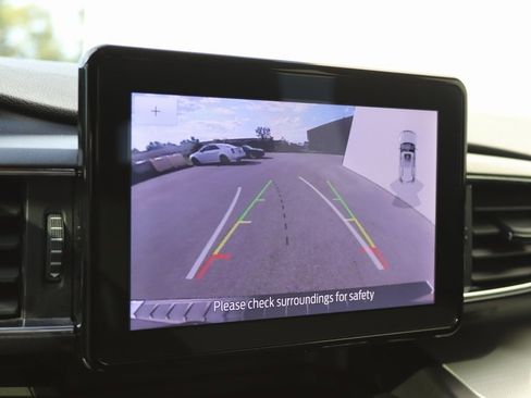 Used 2020 Ford Explorer XLT w/ Equipment Group 202A image 23