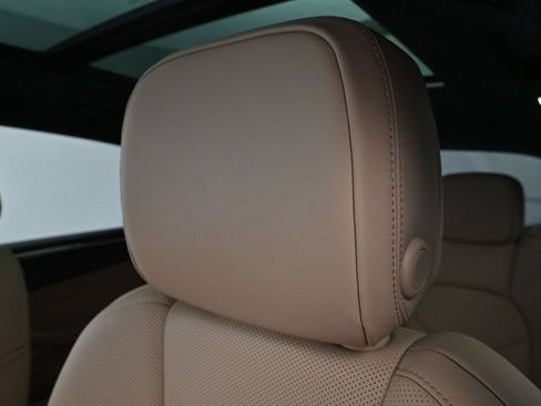 Certified 2026 Porsche Macan AWD/4WD image 20