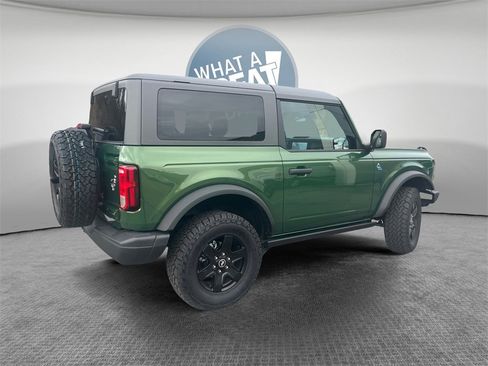 Used 2024 Ford Bronco Black Diamond image 3