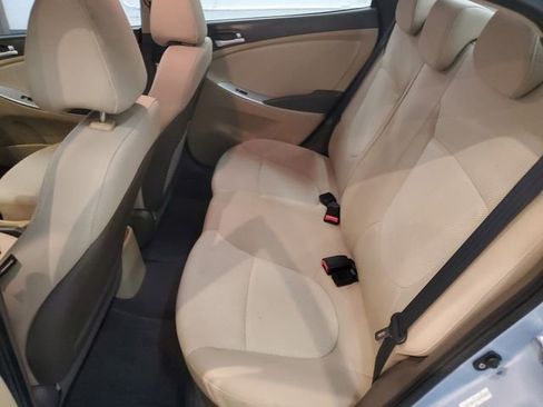 Used 2012 Hyundai Accent GLS FWD image 26