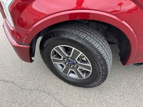 Used 2017 Ford F150 Lariat w/ Equipment Group 502A Luxury AWD/4WD image 39