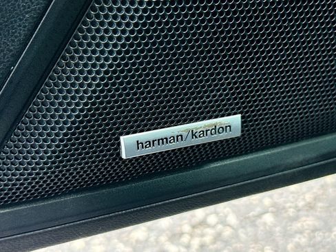 Used 2023 Subaru Outback Touring XT image 19