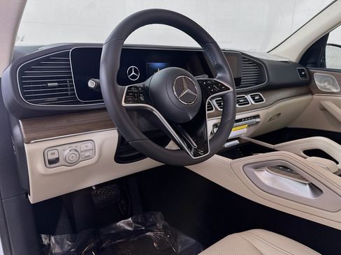 New 2026 Mercedes-Benz GLE 450 4MATIC image 9