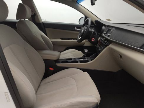 Used 2016 Kia Optima LX image 21