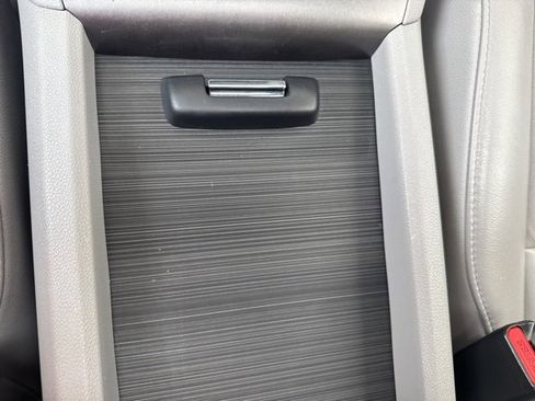 Used 2021 Honda Pilot Special Edition image 38