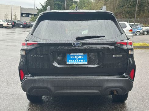 Certified 2025 Subaru Forester Premium image 4