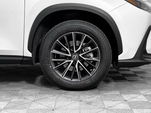 Used 2022 Lexus NX 350 AWD w/ Premium Package image 9