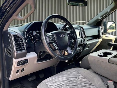 Used 2020 Ford F150 XLT w/ Equipment Group 302A Luxury AWD/4WD image 17