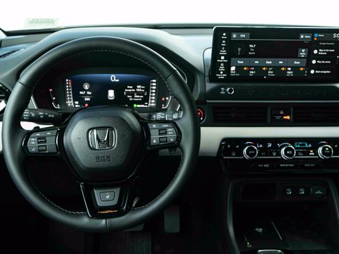 Certified 2026 Honda Passport TrailSport Elite image 20