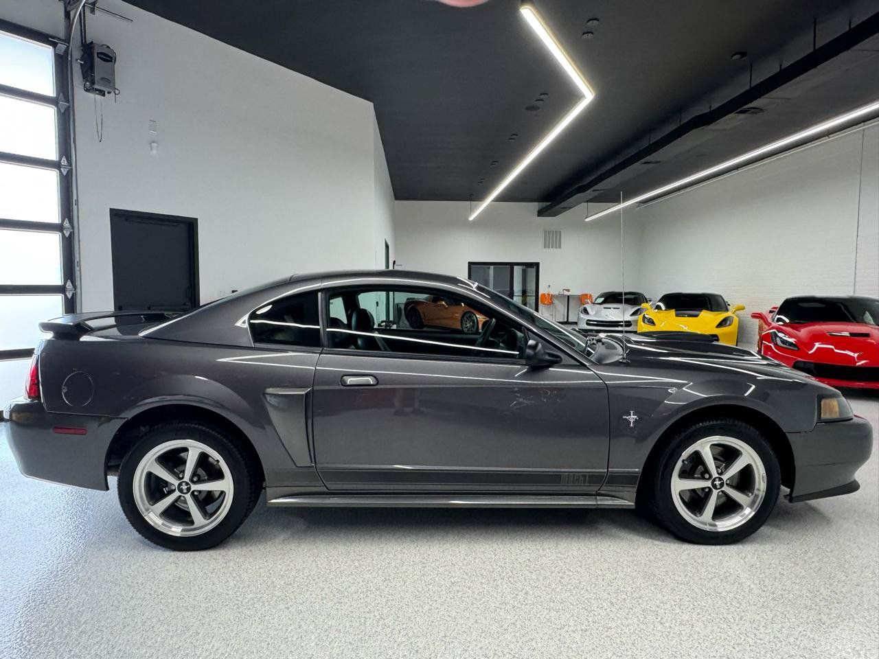 Used 2003 Ford Mustang Mach 1 RWD image 19